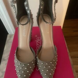 Red Wing Shoes Gray Heels with Silver Accents